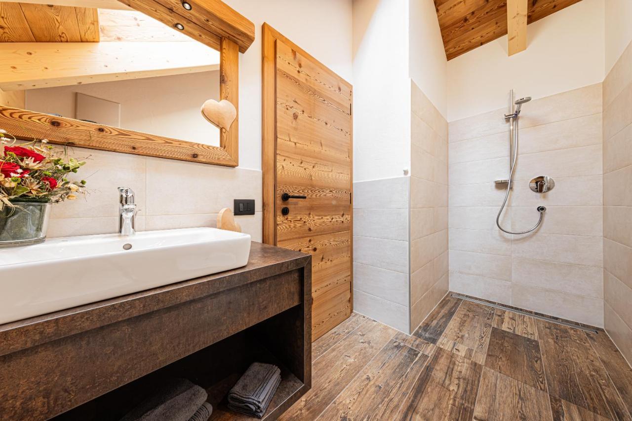 באדיה Farm Chalet Jusciara מראה חיצוני תמונה
